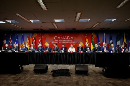 tagreuters.com2025binary_LYNXMPEL0E17M-VIEWIMAGE