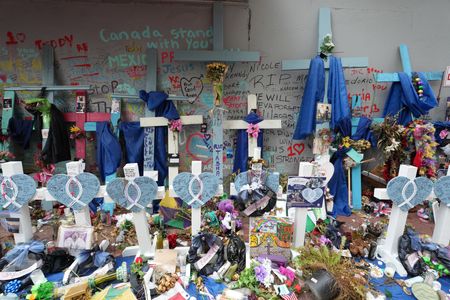 tagreuters.com2025binary_LYNXMPEL1400B-VIEWIMAGE