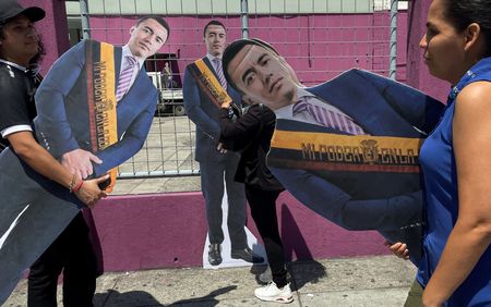 tagreuters.com2025binary_LYNXMPEL1402H-VIEWIMAGE