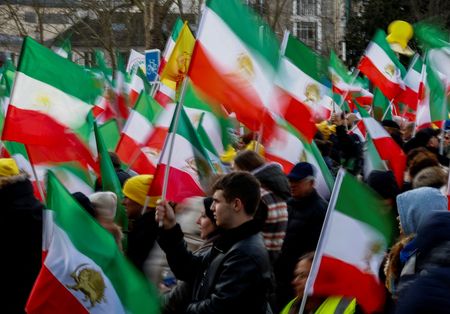 tagreuters.com2025binary_LYNXMPEL1707L-VIEWIMAGE