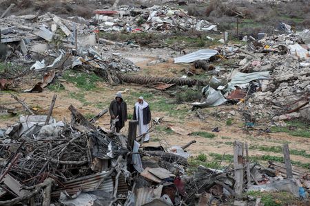 tagreuters.com2025binary_LYNXMPEL1803M-VIEWIMAGE