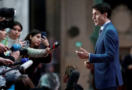 tagreuters.com2025binary_LYNXMPEL1A097-VIEWIMAGE