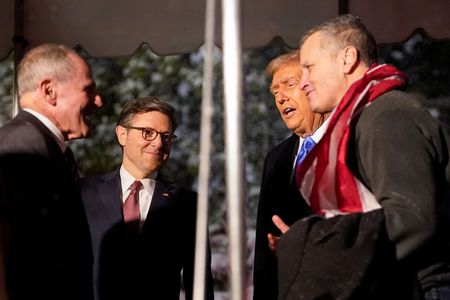 tagreuters.com2025binary_LYNXMPEL1B03P-VIEWIMAGE