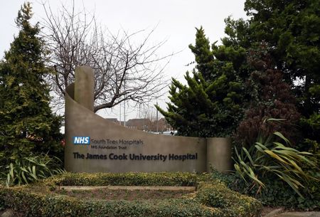 tagreuters.com2025binary_LYNXMPEL290NM-VIEWIMAGE