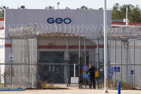 tagreuters.com2025binary_LYNXMPEL290VO-VIEWIMAGE