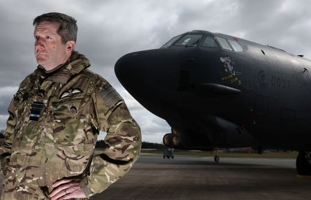 tagreuters.com2025binary_LYNXMPEL2A0V4-VIEWIMAGE