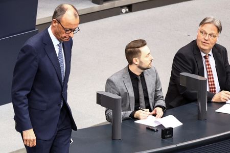 tagreuters.com2025binary_LYNXMPEL2D0ET-VIEWIMAGE