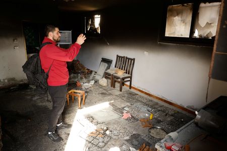 tagreuters.com2025binary_LYNXMPEL2D0RQ-VIEWIMAGE