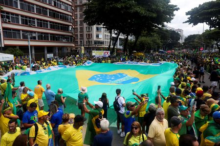 tagreuters.com2025binary_LYNXMPEL2F078-VIEWIMAGE