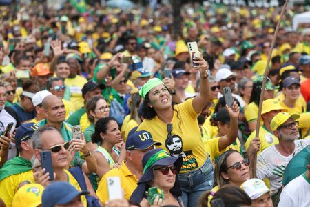 tagreuters.com2025binary_LYNXMPEL2F098-VIEWIMAGE