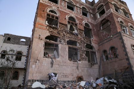 tagreuters.com2025binary_LYNXMPEL2J03K-VIEWIMAGE