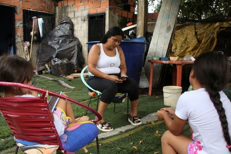 tagreuters.com2025binary_LYNXMPEL2J15Y-VIEWIMAGE