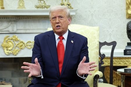 tagreuters.com2025binary_LYNXMPEL3D0S7-VIEWIMAGE