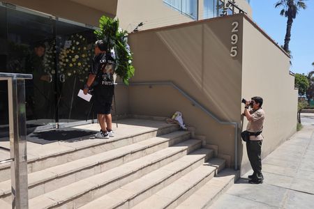 tagreuters.com2025binary_LYNXMPEL3D0XL-VIEWIMAGE