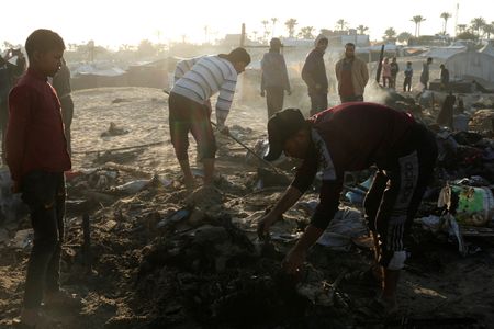 tagreuters.com2025binary_LYNXMPEL3G04U-VIEWIMAGE