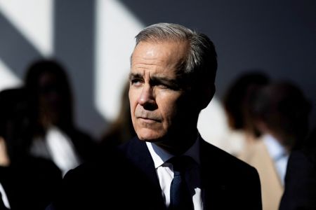 tagreuters.com2025binary_LYNXMPEL3K0O5-VIEWIMAGE