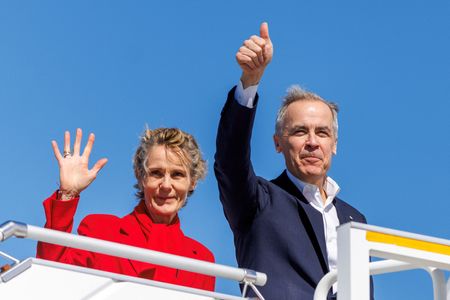 tagreuters.com2025binary_LYNXMPEL3K0SU-VIEWIMAGE