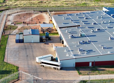 tagreuters.com2025binary_LYNXMPEL3L013-VIEWIMAGE