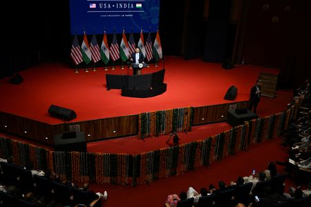 tagreuters.com2025binary_LYNXMPEL3L0EA-VIEWIMAGE