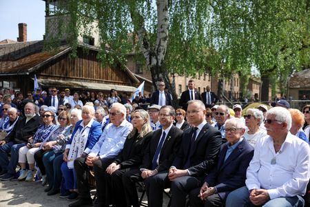 tagreuters.com2025binary_LYNXMPEL3N0PI-VIEWIMAGE