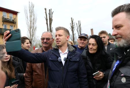 tagreuters.com2025binary_LYNXMPEL3O0J0-VIEWIMAGE