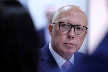 tagreuters.com2025binary_LYNXMPEL3R01T-VIEWIMAGE