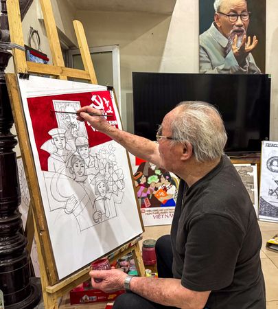 tagreuters.com2025binary_LYNXMPEL3T034-VIEWIMAGE