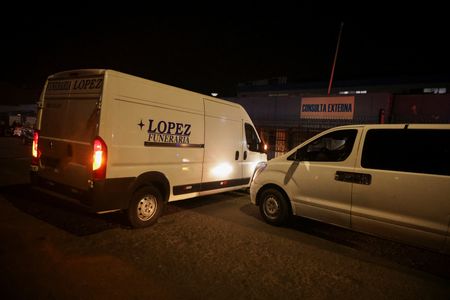 tagreuters.com2025binary_LYNXMPEL4504C-VIEWIMAGE