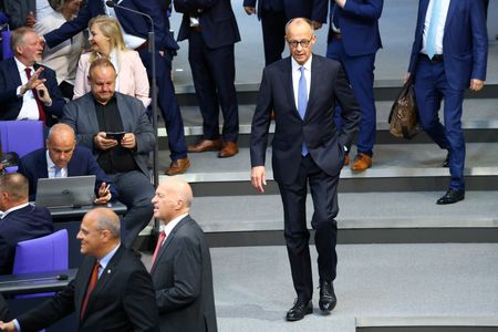 tagreuters.com2025binary_LYNXMPEL4507B-VIEWIMAGE