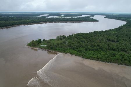 tagreuters.com2025binary_LYNXMPEL4B0DB-VIEWIMAGE