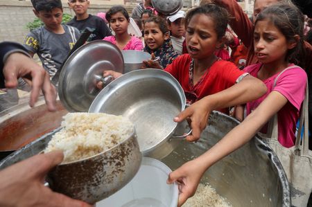 tagreuters.com2025binary_LYNXMPEL4B0JO-VIEWIMAGE