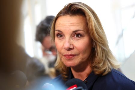 tagreuters.com2025binary_LYNXMPEL4C0E5-VIEWIMAGE