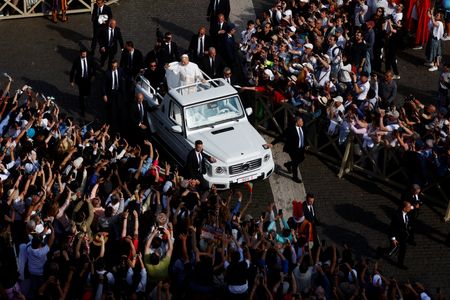 tagreuters.com2025binary_LYNXMPEL4H05B-VIEWIMAGE