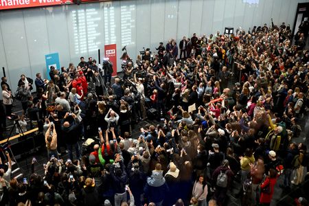 tagreuters.com2025binary_LYNXMPEL4H0HB-VIEWIMAGE