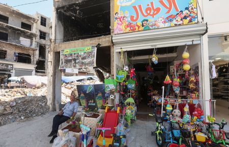 tagreuters.com2025binary_LYNXMPEL4M0JQ-VIEWIMAGE