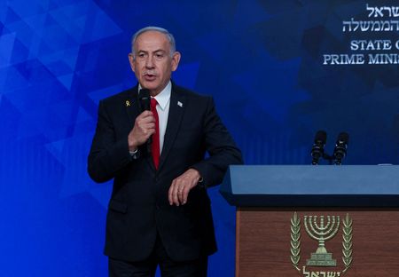 tagreuters.com2025binary_LYNXMPEL4M0LQ-VIEWIMAGE