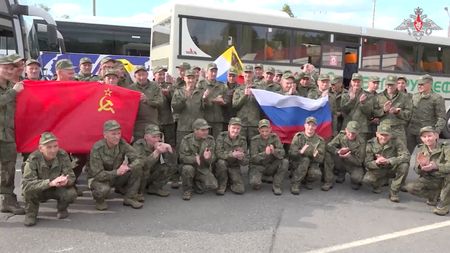 tagreuters.com2025binary_LYNXMPEL4M0T0-VIEWIMAGE