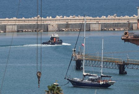 tagreuters.com2025binary_LYNXMPEL590CE-VIEWIMAGE