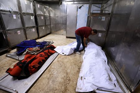 tagreuters.com2025binary_LYNXMPEL590HI-VIEWIMAGE