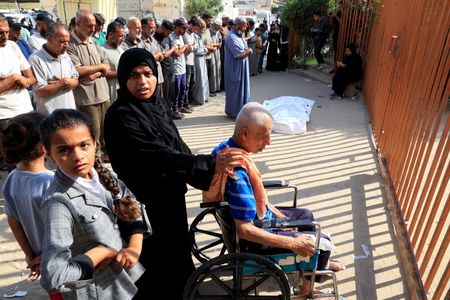 tagreuters.com2025binary_LYNXMPEL5F0HB-VIEWIMAGE