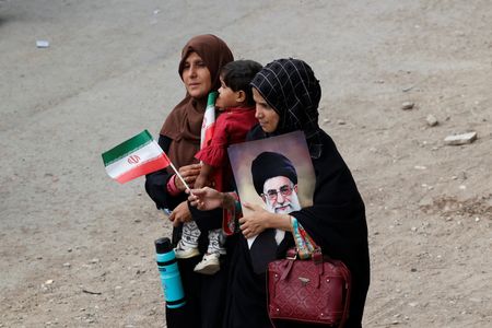 tagreuters.com2025binary_LYNXMPEL5L0C1-VIEWIMAGE