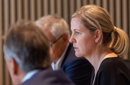 tagreuters.com2025binary_LYNXMPEL5P0U5-VIEWIMAGE