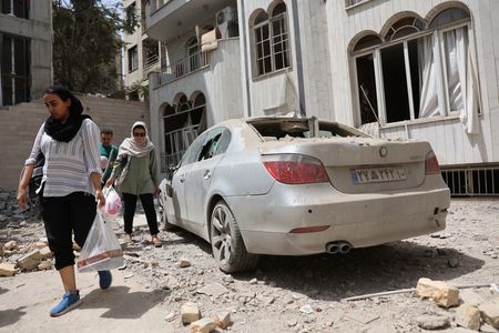 tagreuters.com2025binary_LYNXMPEL5T14S-VIEWIMAGE