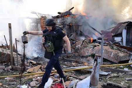 tagreuters.com2025binary_LYNXMPEL620BC-VIEWIMAGE