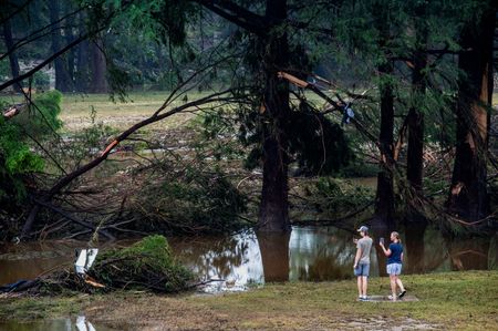 tagreuters.com2025binary_LYNXMPEL640EH-VIEWIMAGE