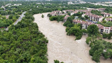 tagreuters.com2025binary_LYNXMPEL65031-VIEWIMAGE