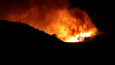 tagreuters.com2025binary_LYNXMPEL670QC-VIEWIMAGE