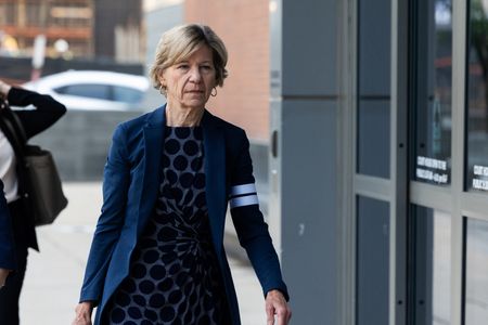 tagreuters.com2025binary_LYNXMPEL6G0P3-VIEWIMAGE