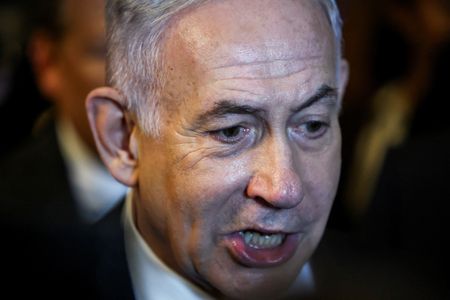 tagreuters.com2025binary_LYNXMPEL6O0KU-VIEWIMAGE