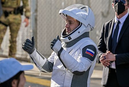 tagreuters.com2025binary_LYNXMPEL7029C-VIEWIMAGE